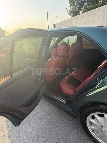 Mercedes E 270 2000, 622,009 km - 2.7 л - Füzuli