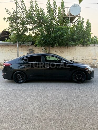 Hyundai Elantra 2017, 209,215 km - 2.0 l - Babək