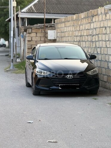 Hyundai Elantra 2017, 209,215 km - 2.0 l - Babək