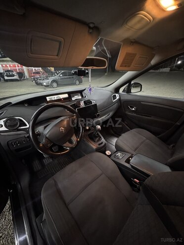 Renault Scenic 2009, 300,000 km - 1.5 л - Lənkəran