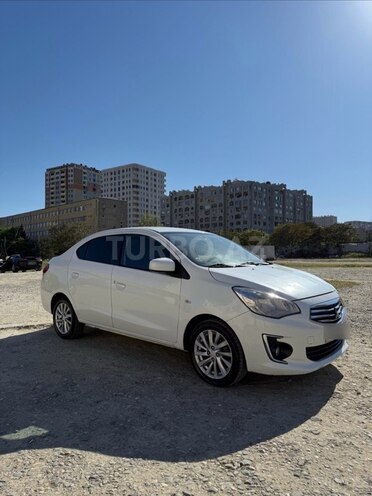 Mitsubishi Attrage 2014, 134,000 km - 1.2 л - Bakı
