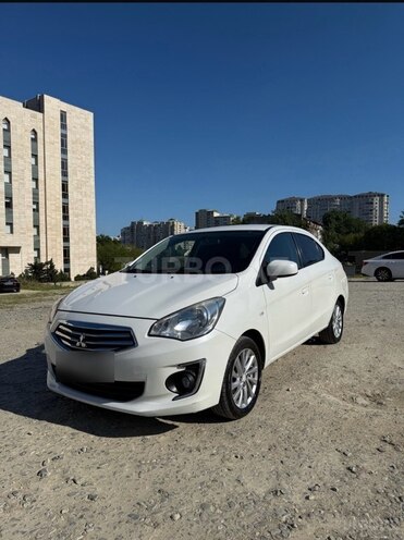 Mitsubishi Attrage 2014, 134,000 km - 1.2 л - Bakı