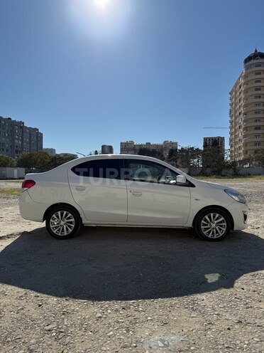 Mitsubishi Attrage 2014, 134,000 km - 1.2 л - Bakı