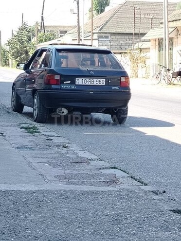 Opel Astra 1991, 250,000 km - 1.8 l - Xaçmaz