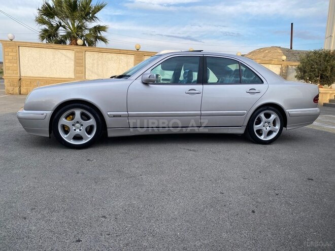 Mercedes E 270 2001, 331,000 km - 2.7 л - Bakı