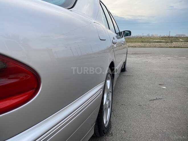 Mercedes E 270 2001, 331,000 km - 2.7 л - Bakı