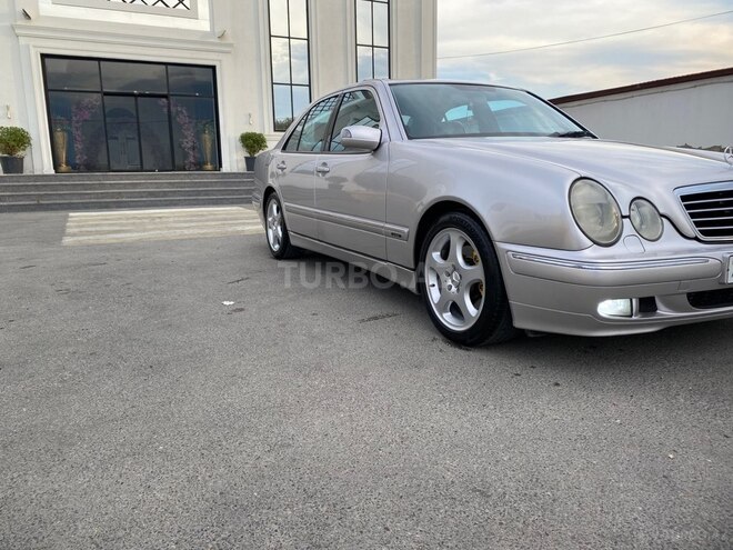 Mercedes E 270 2001, 331,000 km - 2.7 л - Bakı
