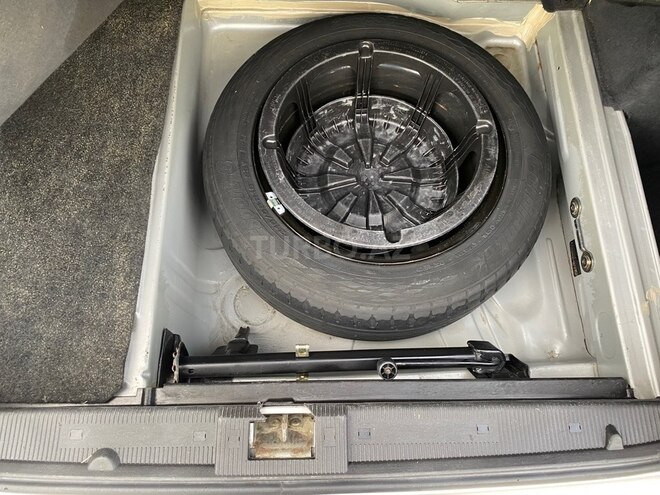 Mercedes E 270 2001, 331,000 km - 2.7 л - Bakı