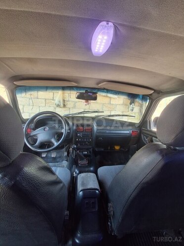 GAZ 31105 2003, 450,689 km - 2.3 l - İmişli