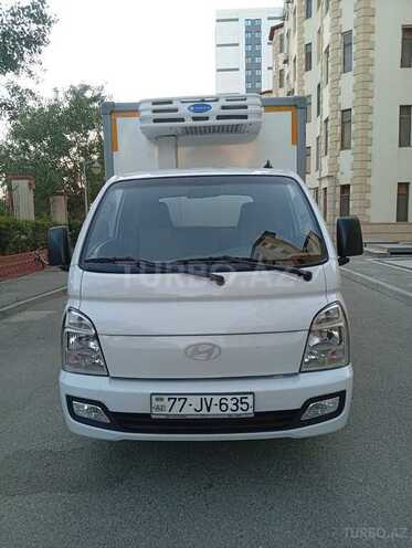Hyundai H 100 2025, 33,000 km - 2.5 l - Bakı