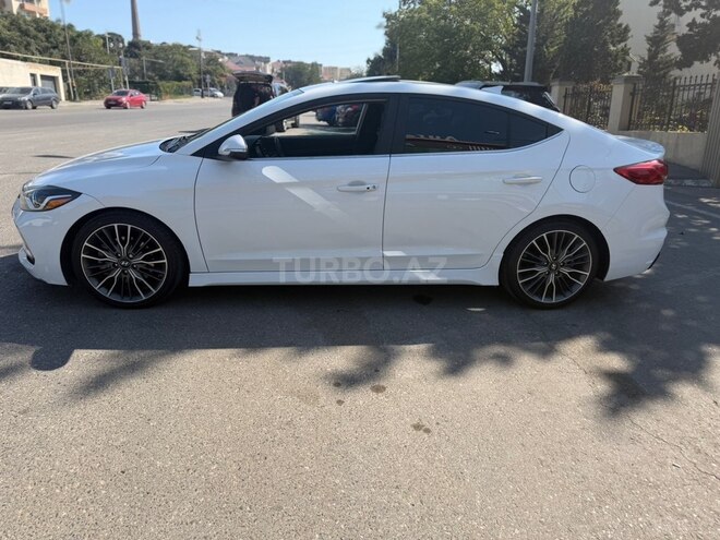 Hyundai Elantra 2018, 136,000 km - 1.6 l - Bakı