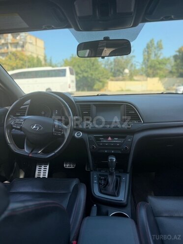 Hyundai Elantra 2018, 136,000 km - 1.6 l - Bakı