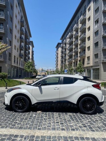 Toyota C-HR 2020, 99,000 km - 2.0 л - Bakı