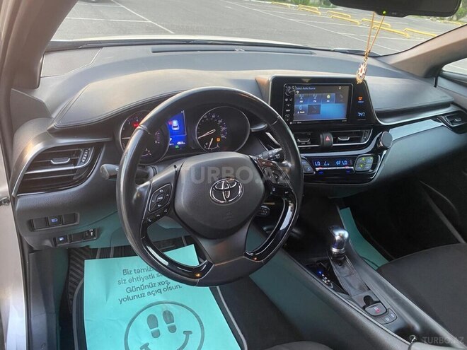 Toyota C-HR 2020, 99,000 km - 2.0 л - Bakı