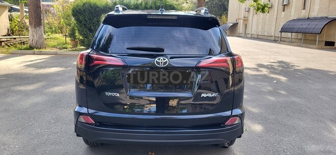 Toyota RAV4 2018, 185,200 km - 2.0 l - Bakı