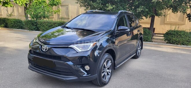 Toyota RAV4 2018, 185,200 km - 2.0 l - Bakı