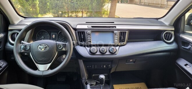 Toyota RAV4 2018, 185,200 km - 2.0 l - Bakı