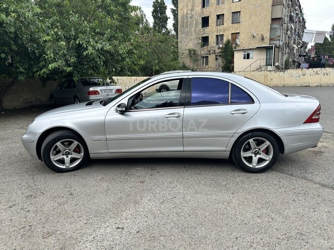 Mercedes C 200 2001, 325,000 km - 2.0 л - Bakı