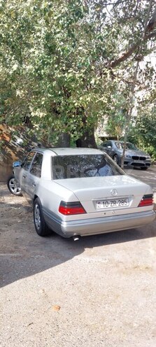 Mercedes 220 E 1995, 500,000 km - 2.2 l - Bakı