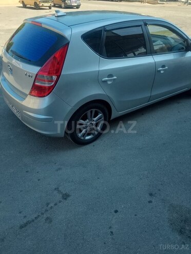 Hyundai i30 2009, 274,630 km - 1.4 л - Bakı