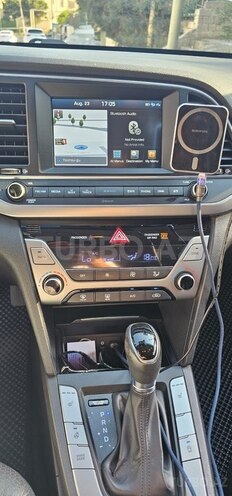 Hyundai Avante 2016, 203,000 km - 1.6 l - Bakı