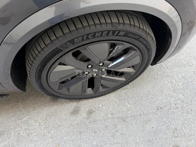 Li Auto L9 2024, 38,000 km - 1.5 l - Bakı
