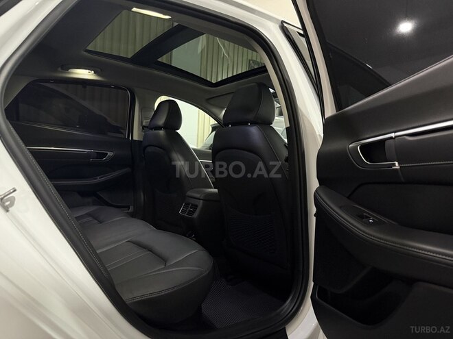 Hyundai Sonata 2023, 37,859 km - 2.0 л - Bakı