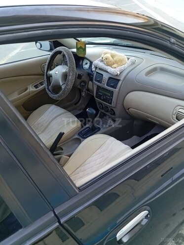 Nissan Sunny 2010, 380,000 km - 1.3 л - Sumqayıt