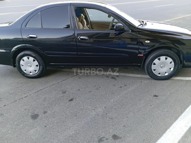 Nissan Sunny 2010, 380,000 km - 1.3 л - Sumqayıt