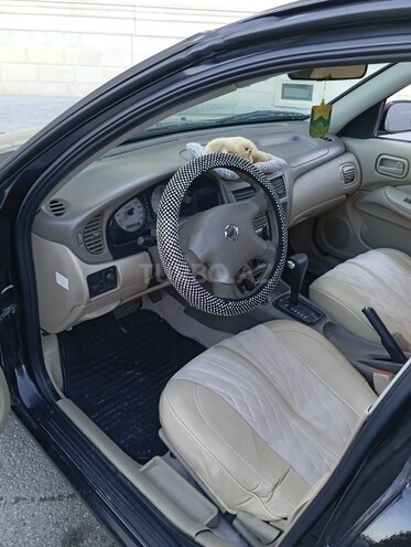 Nissan Sunny 2010, 380,000 km - 1.3 л - Sumqayıt