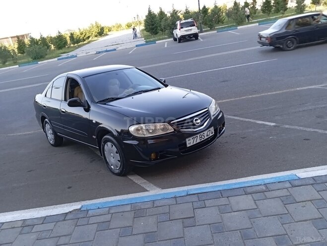 Nissan Sunny 2010, 380,000 km - 1.3 л - Sumqayıt