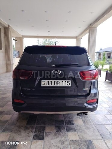 Kia Sorento 2017, 135,000 km - 2.0 l - Bakı