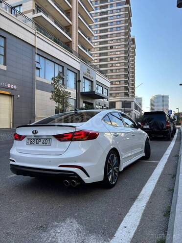 Hyundai Elantra 2017, 154,000 km - 1.6 l - Bakı