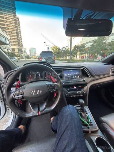 Hyundai Elantra 2017, 154,000 km - 1.6 l - Bakı