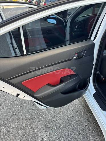 Hyundai Elantra 2017, 154,000 km - 1.6 l - Bakı