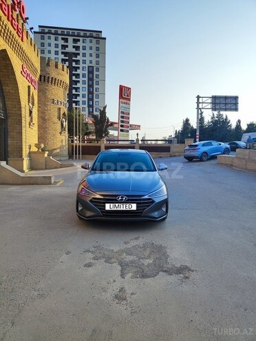 Hyundai Elantra 2019, 129,837 km - 2.0 l - Bakı