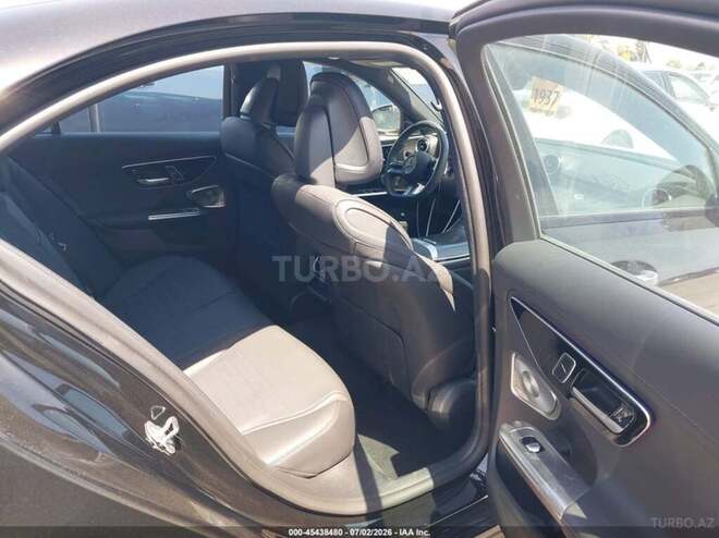 Mercedes C 300 4MATIC 2024, 8,642 km - 2.0 l - Bakı
