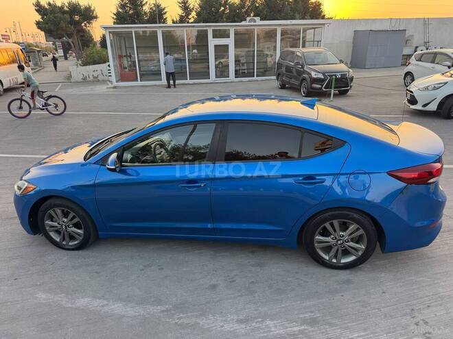 Hyundai Elantra 2016, 215,652 km - 1.6 l - Sumqayıt