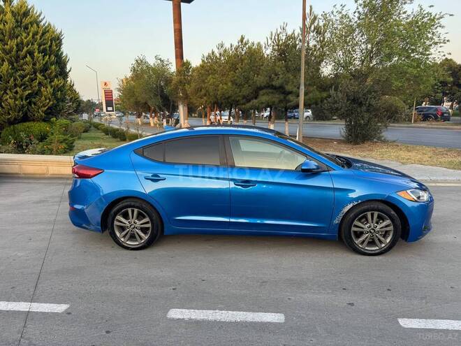 Hyundai Elantra 2016, 215,652 km - 1.6 l - Sumqayıt