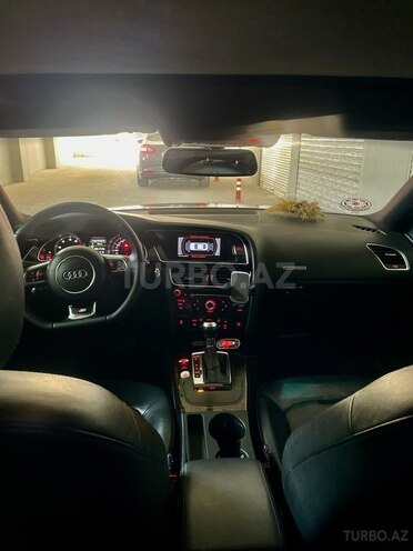 Audi A5 2013, 182,000 km - 2.0 л - Bakı