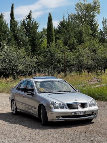 Mercedes C 240 2000, 440,000 km - 2.6 l - Qazax