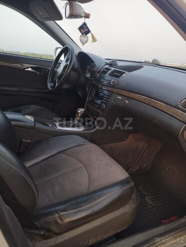 Mercedes E 270 2002, 465,000 km - 2.7 l - Biləsuvar