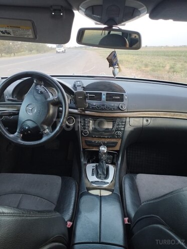 Mercedes E 270 2002, 465,000 km - 2.7 l - Biləsuvar