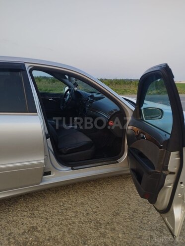 Mercedes E 270 2002, 465,000 km - 2.7 l - Biləsuvar