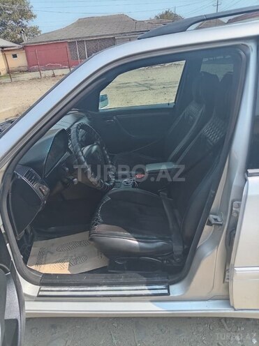 Mercedes C 220 2000, 670,050 km - 2.2 l - Astara