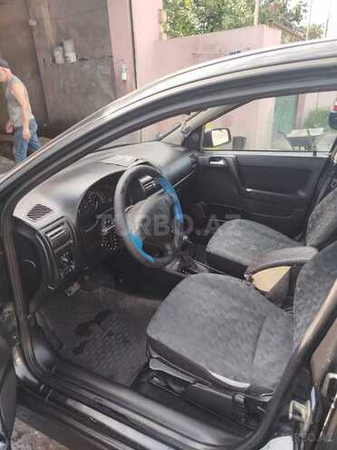 Opel Astra 2001, 380,000 km - 1.6 l - Sumqayıt