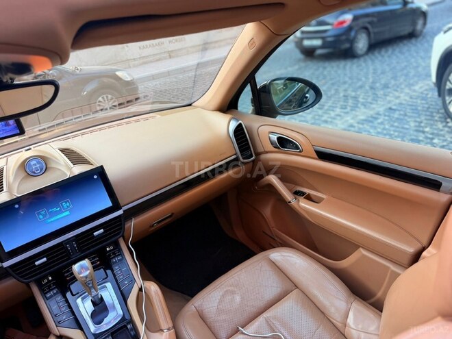 Porsche Cayenne 2012, 189,100 km - 3.6 l - Bakı