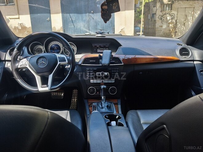 Mercedes C 250 2014, 260,000 km - 1.8 l - Bakı