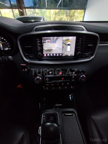 Kia Sorento 2018, 179,300 km - 2.0 l - Bakı