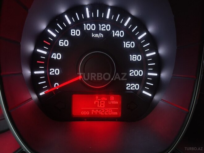 Kia Rio 2015, 140,000 km - 1.4 l - Bakı